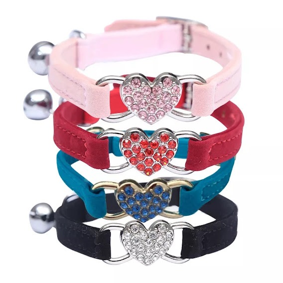 Collar De Terciopelo Con Corazón Brillante 21-26cm